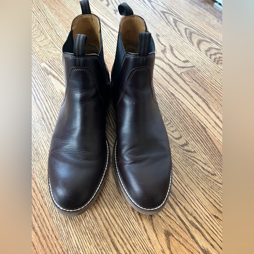 Cole Haan men’s Chelsea Boot in Brown 10 1/2